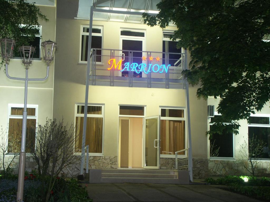 Marrion Hotel Odessa Buitenkant foto