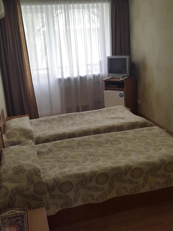 Marrion Hotel Odessa Buitenkant foto